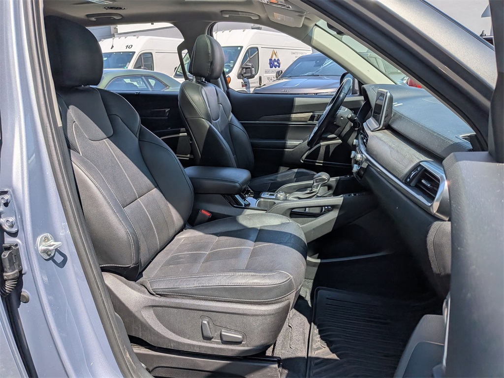 2020 Kia Telluride EX photo 24