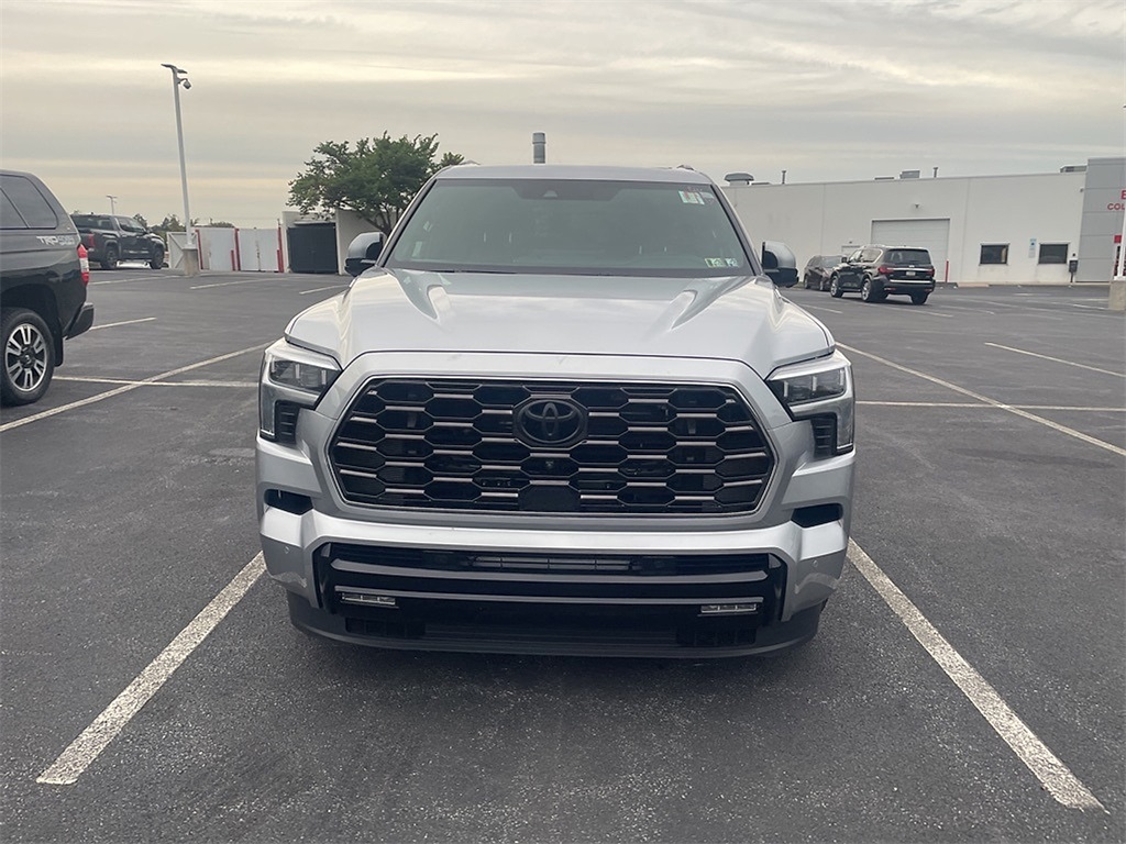 2024 Toyota Sequoia Platinum photo 2