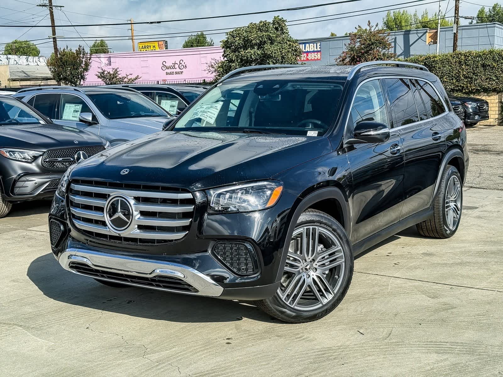 2026 Mercedes-Benz GLS Base's photo