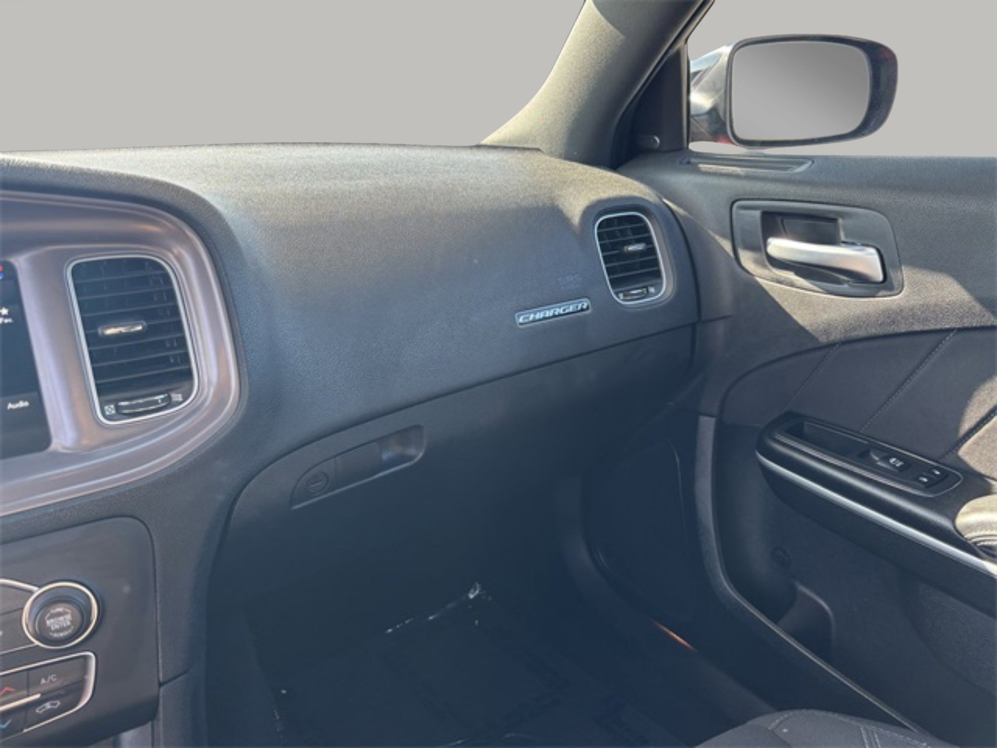 2023 Dodge Charger SXT photo 16