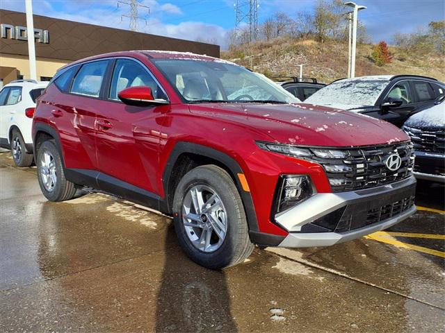 2026 Hyundai Tucson SE's photo