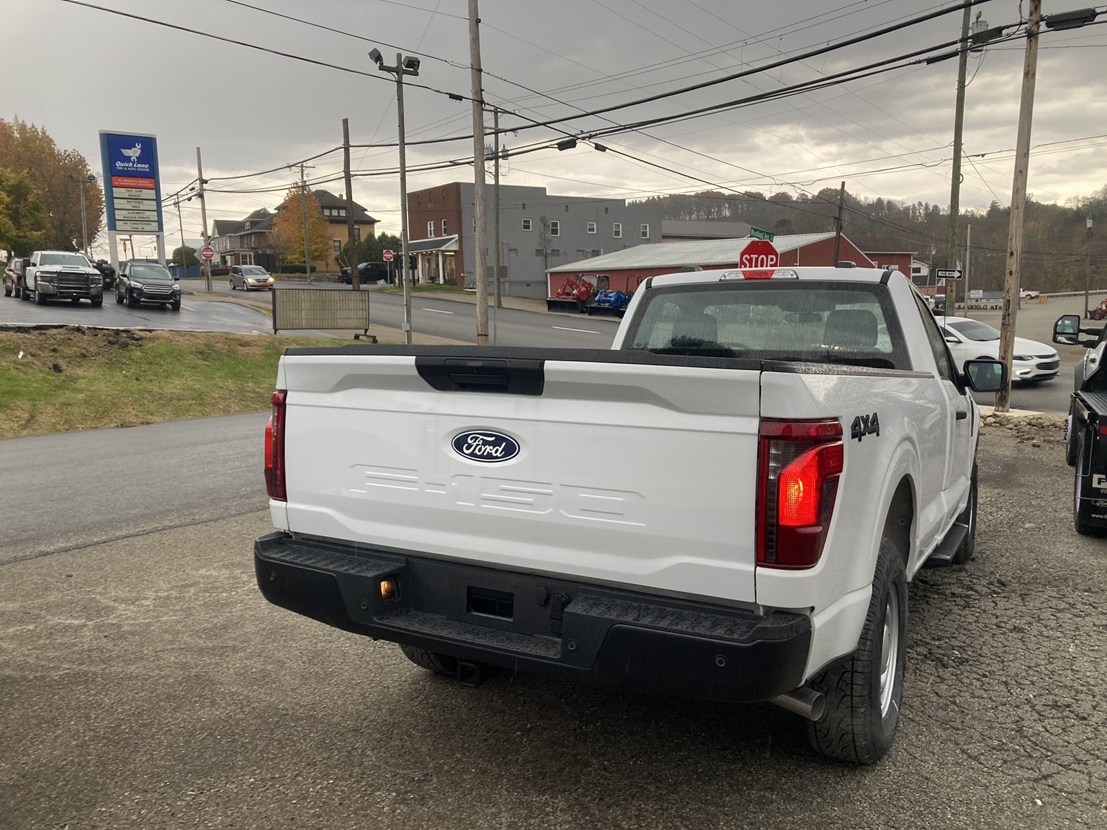 2025 Ford F-150 XL photo 4