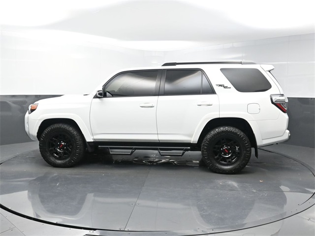 2021 Toyota 4Runner TRD Off-Road Premium photo 4