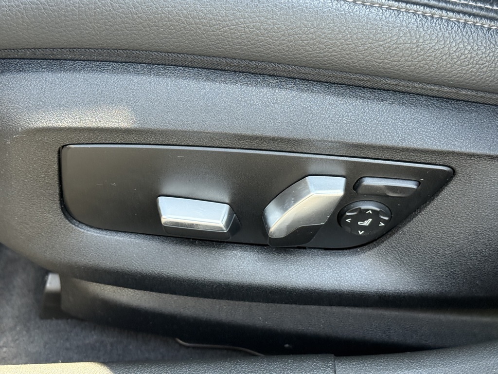 2019 Bmw 540i Sedan photo 18