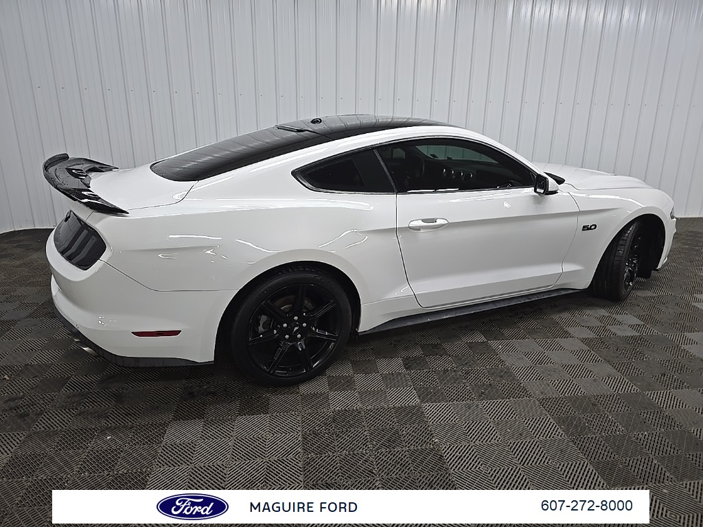 2019 Ford Mustang GT Premium photo 3