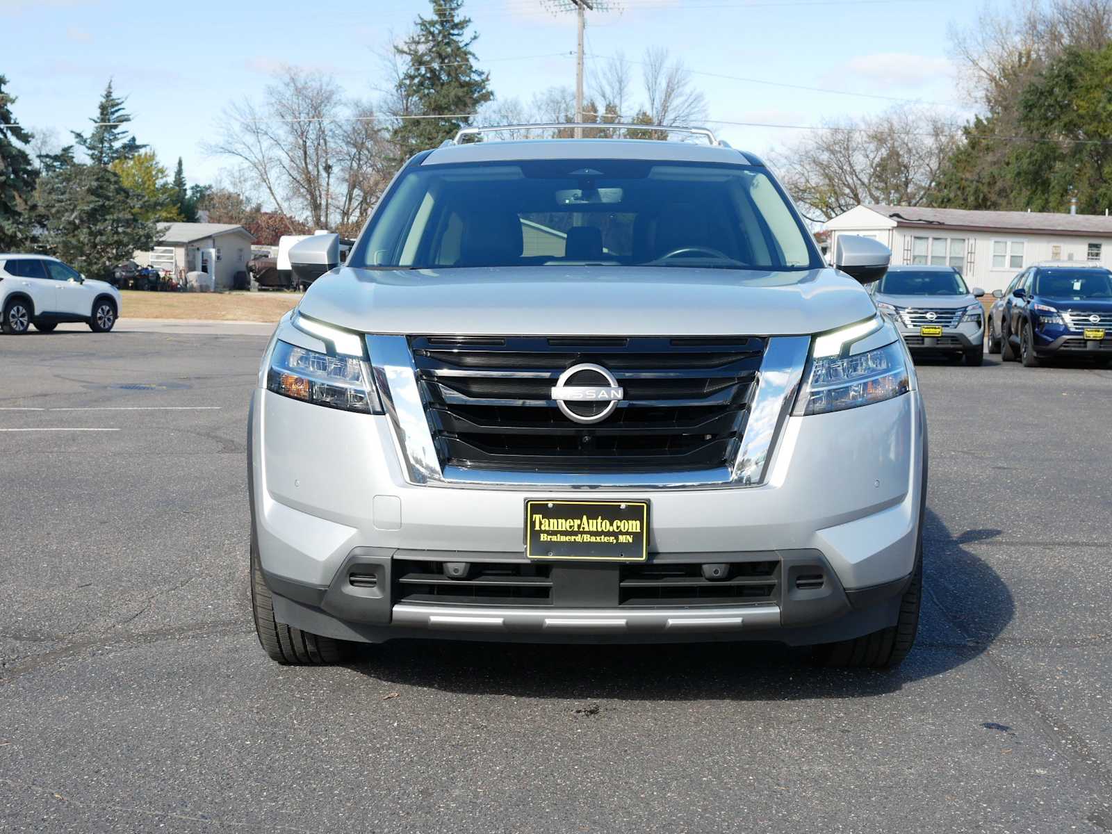 Used 2023 Nissan Pathfinder Platinum with VIN 5N1DR3DK5PC211705 for sale in Brainerd, Minnesota