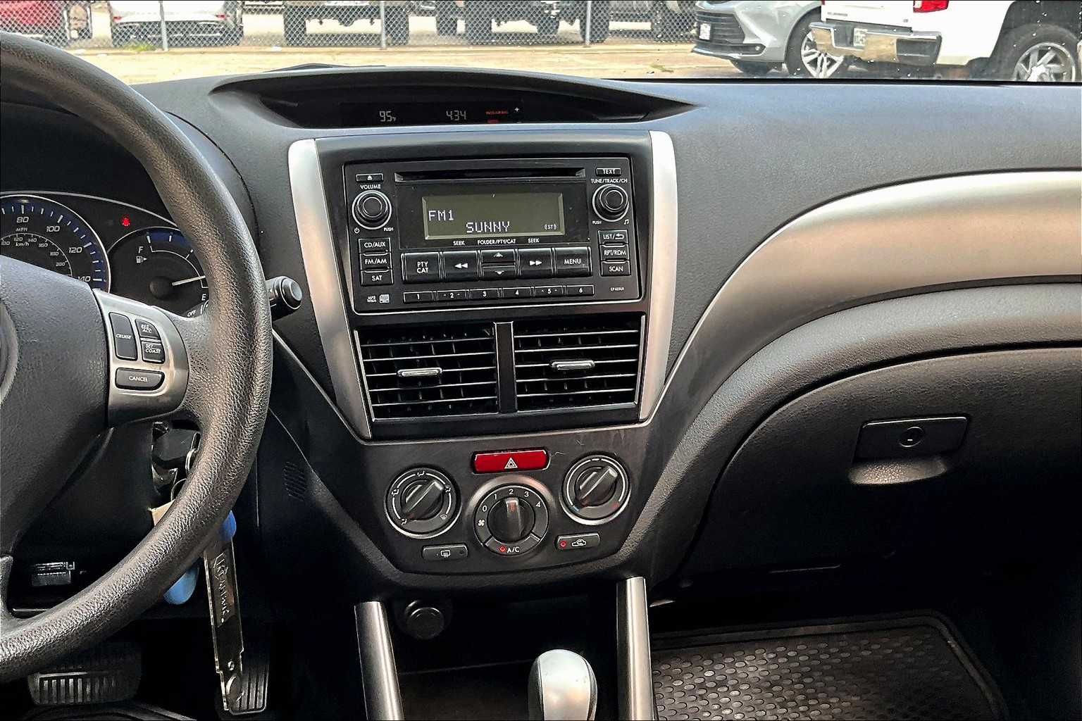 2013 Subaru Forester 2.5X photo 6
