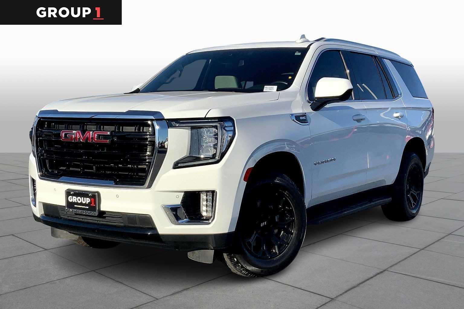2023 GMC Yukon SLE's photo