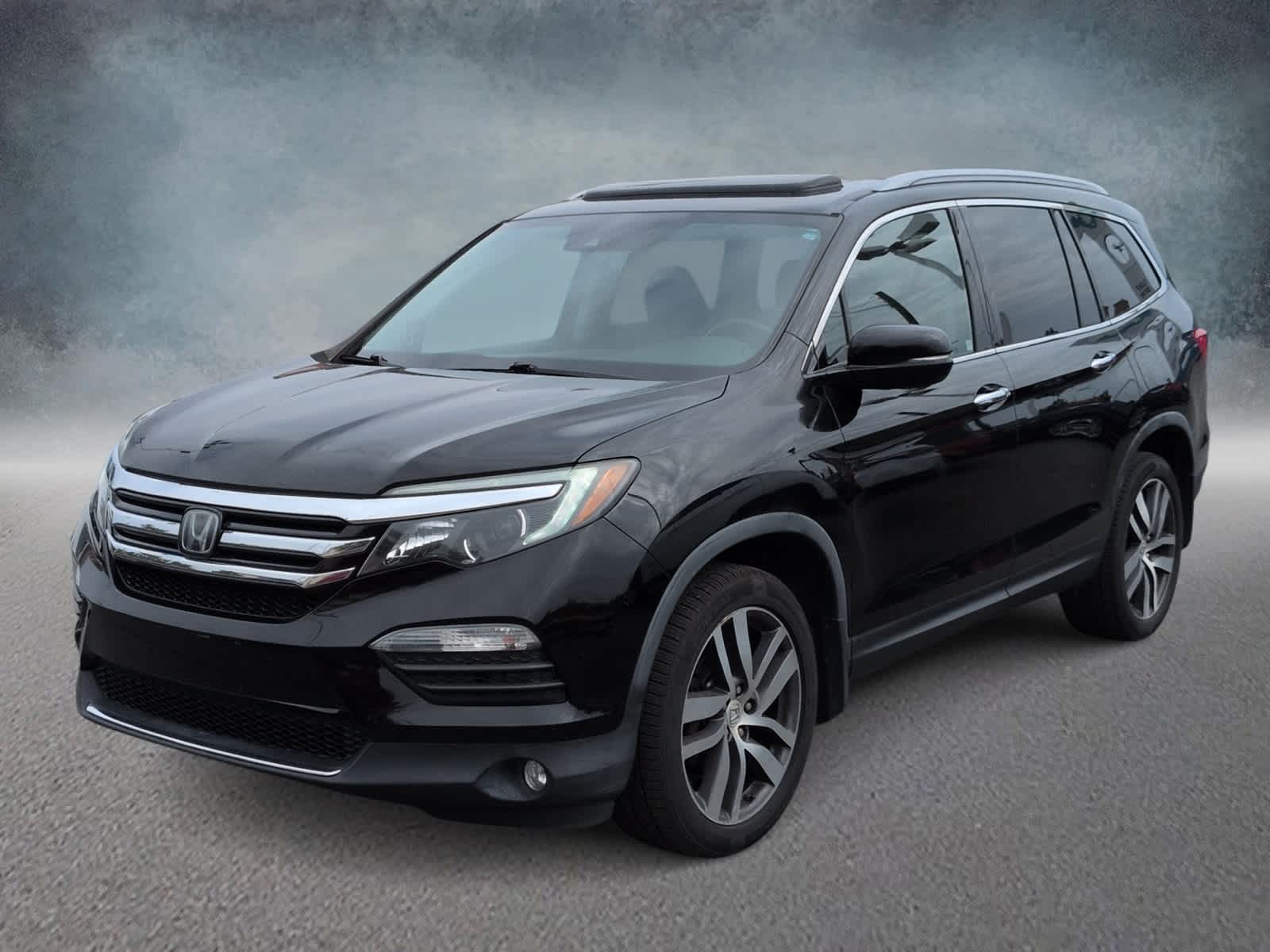 2017 Honda Pilot Touring photo 3