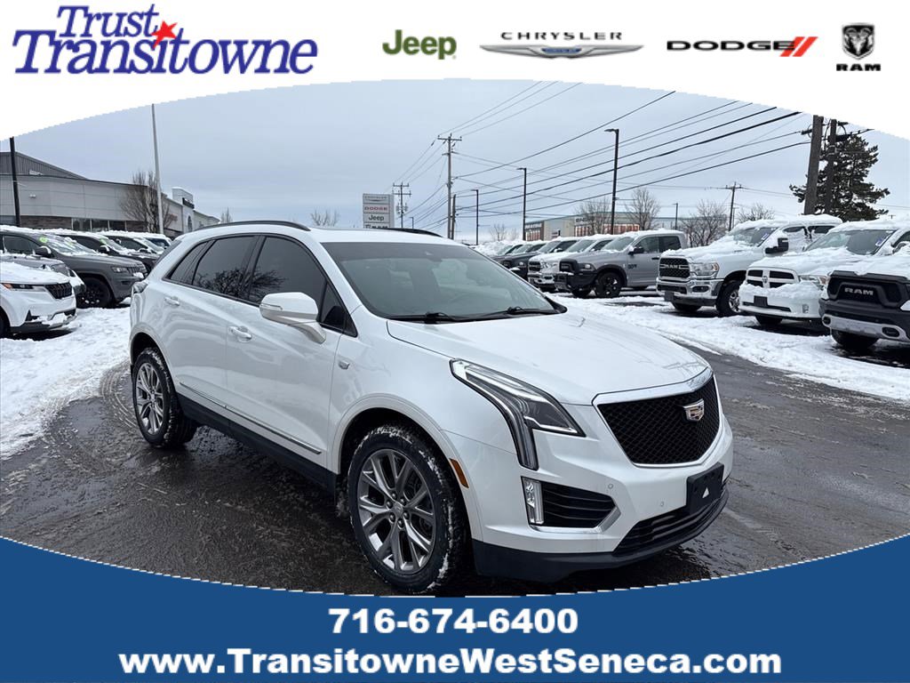 2021 Cadillac XT5 Sport's photo