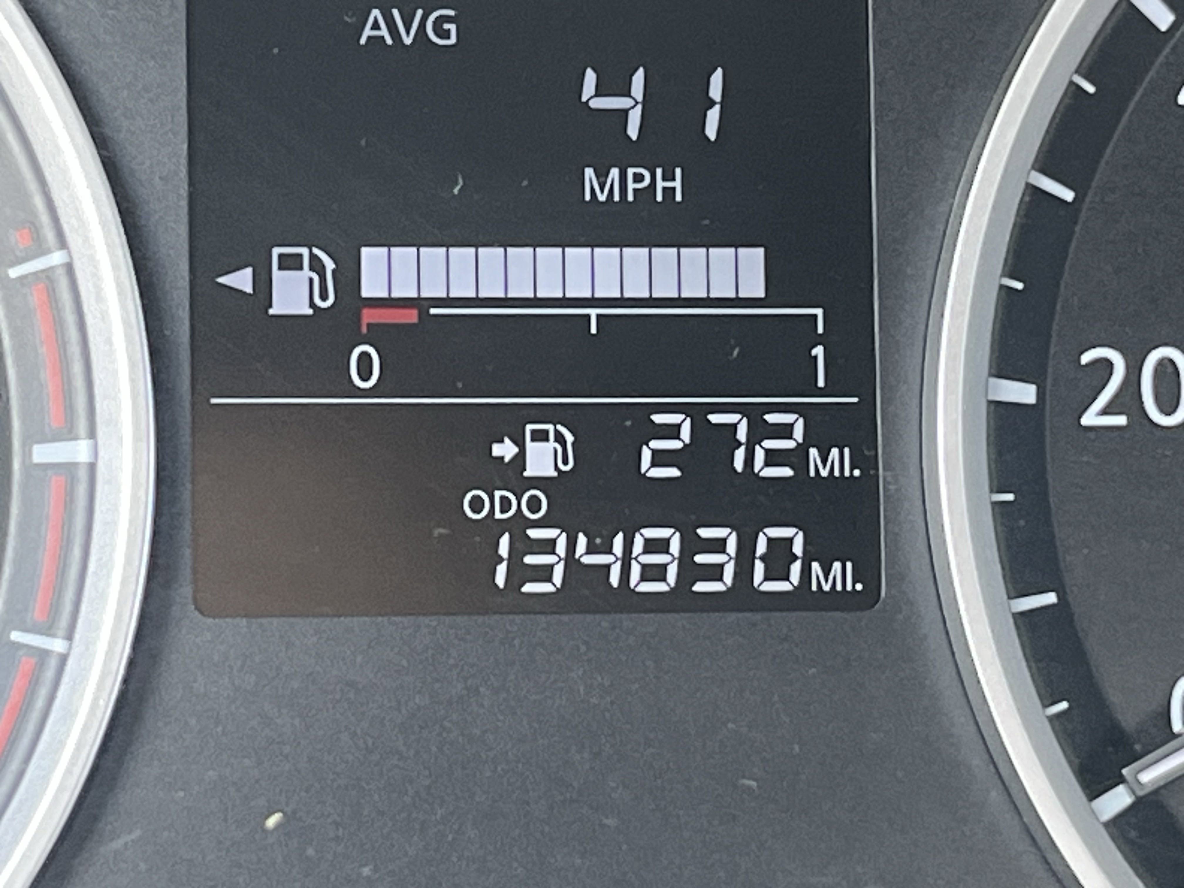 2021 Nissan Versa 1.6 S photo 2