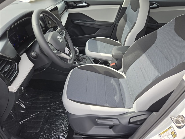2025 Volkswagen Taos S photo 2