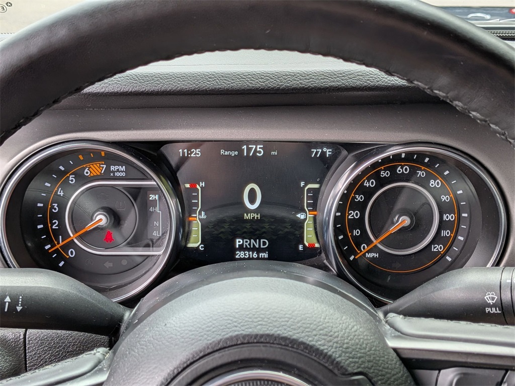 2022 Jeep Wrangler Unlimited Willys photo 13