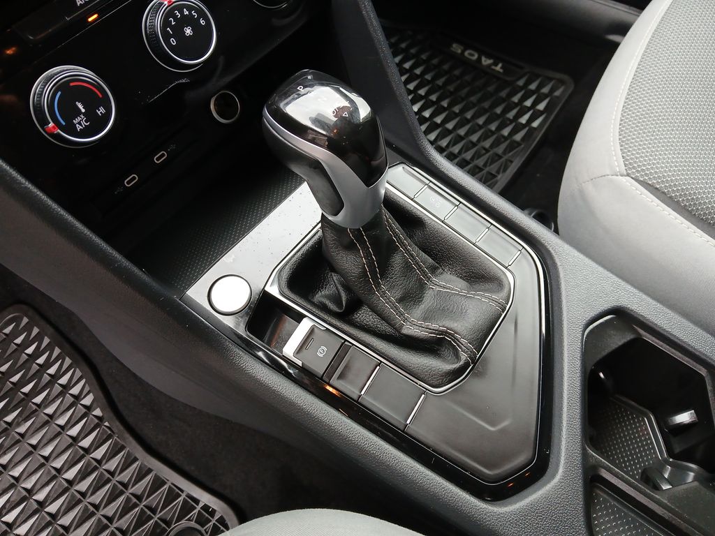 2024 Volkswagen Taos S photo 20