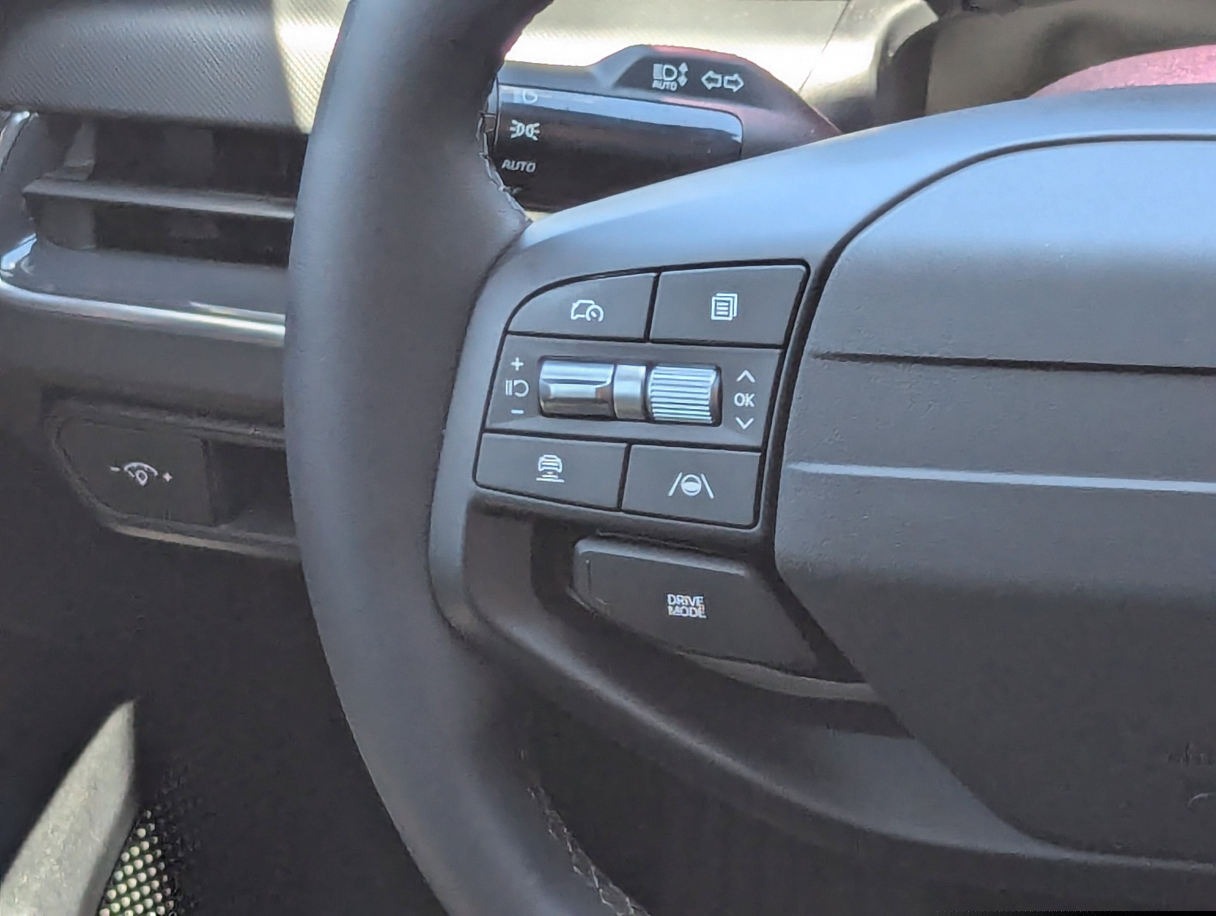 2025 Kia K4 EX photo 6