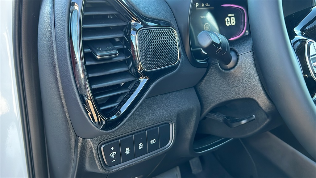 2025 Kia Soul GT-Line photo 10