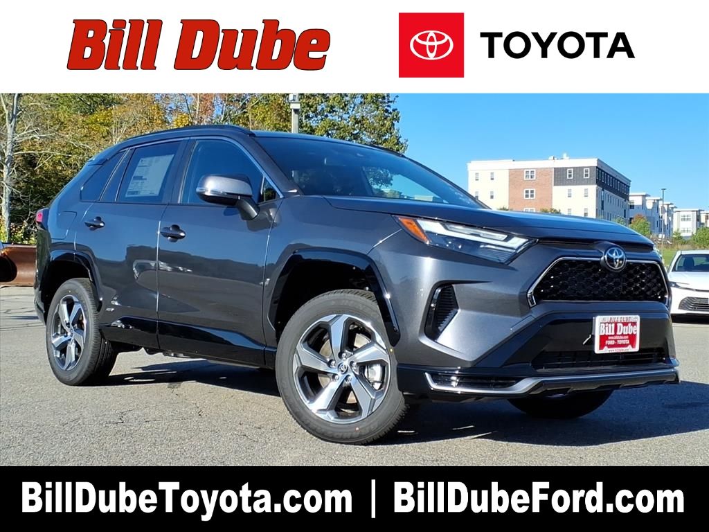 2025 Toyota RAV4 SE's photo