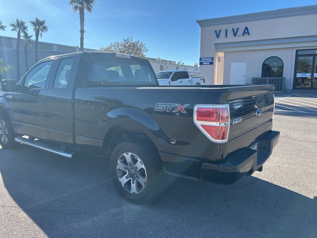 2014 Ford F-150 STX photo 15