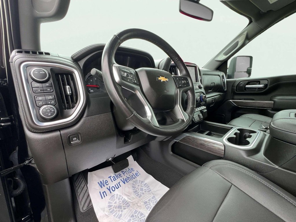 2022 Chevrolet Silverado 2500HD LTZ photo 7