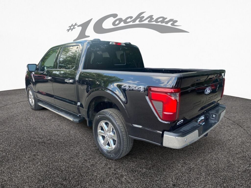 2025 Ford F-150 XLT photo 4