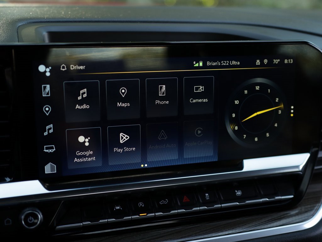 2022 Chevrolet Silverado LT photo 14