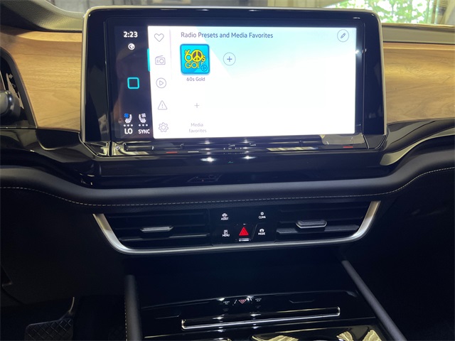 2026 Volkswagen Atlas SE Technology photo 17
