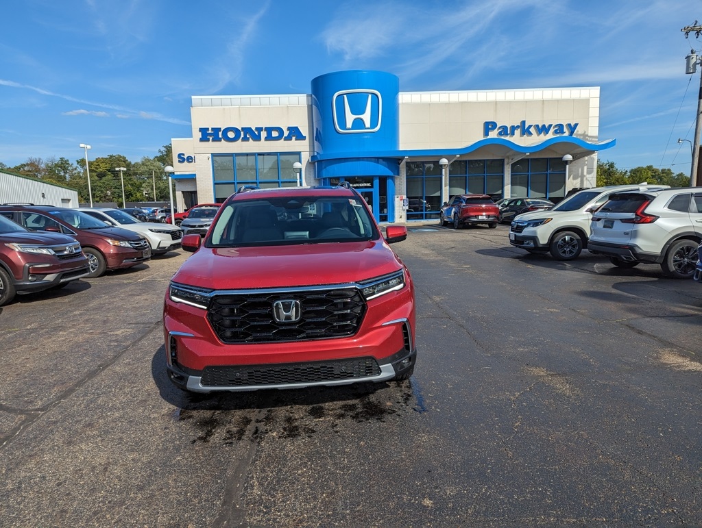 2025 Honda Pilot Touring photo 7