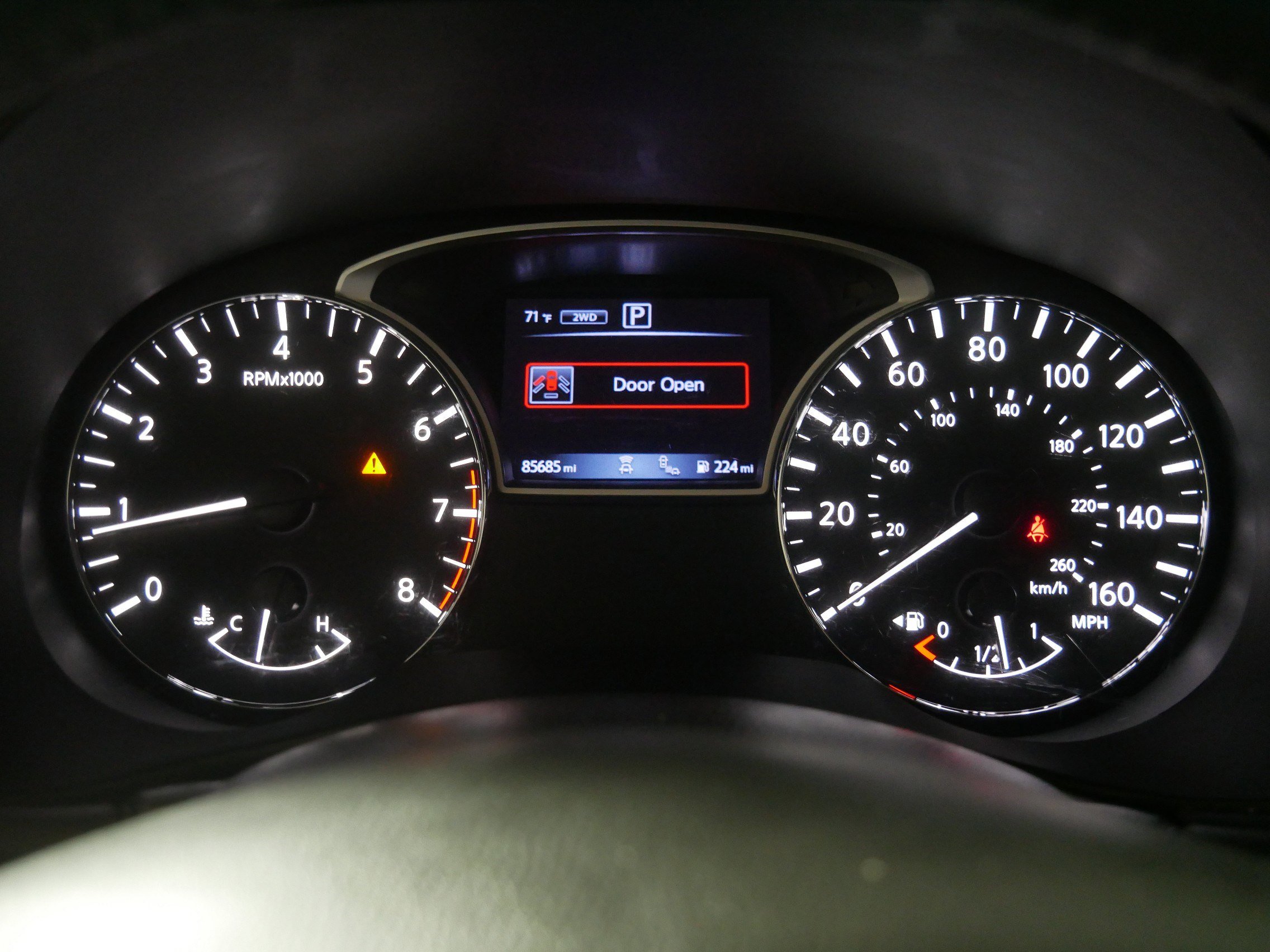 2018 Nissan Pathfinder Platinum photo 19