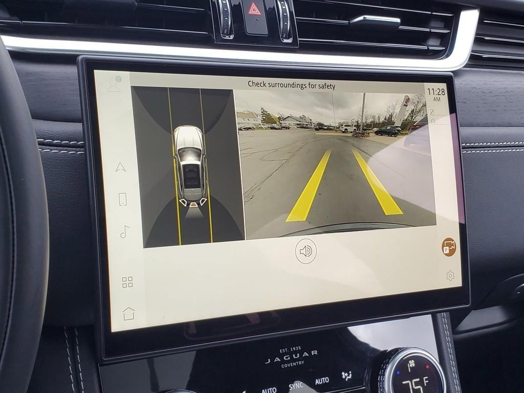 2024 Jaguar F-PACE P250 R-Dynamic S photo 22