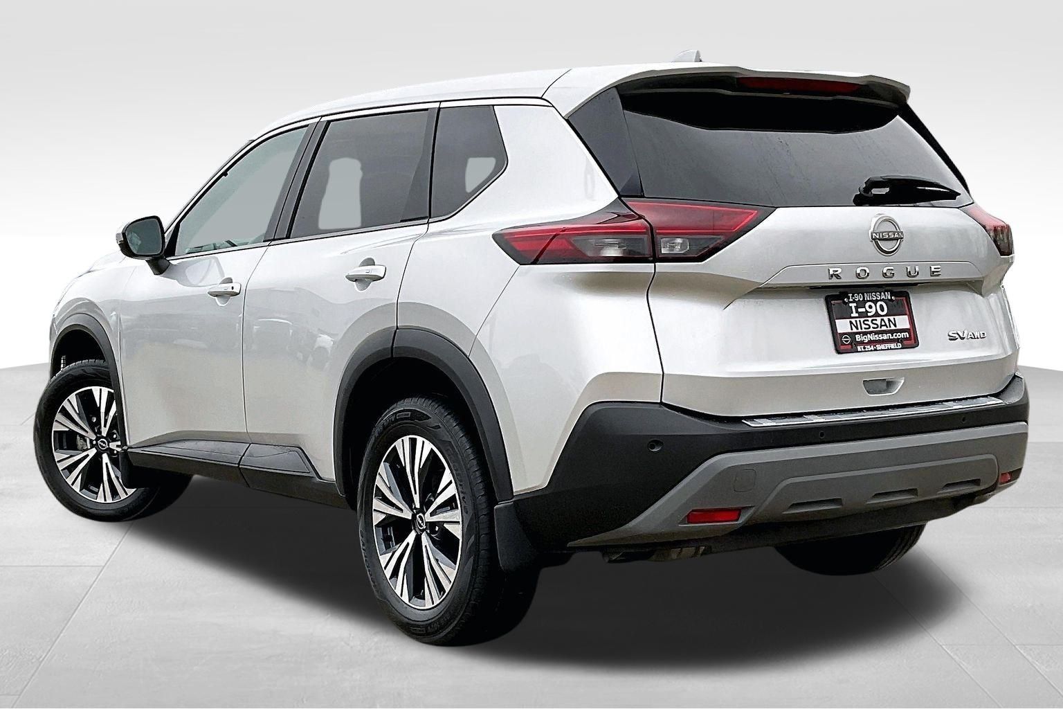 2022 Nissan Rogue SV photo 4