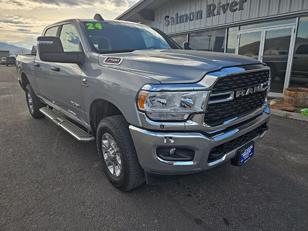2024 Ram 2500 Big Horn photo 4