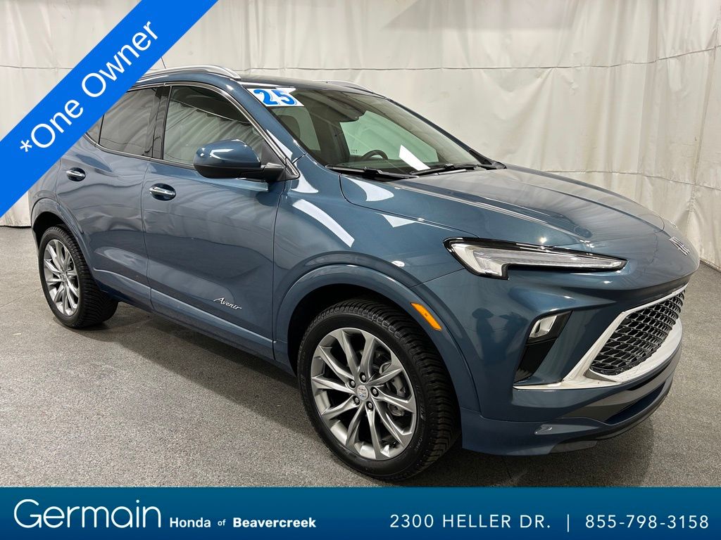 2025 Buick Encore GX Avenir's photo