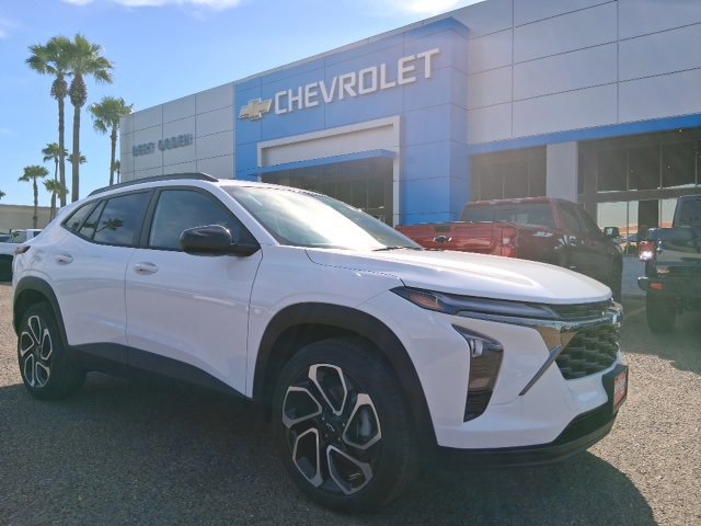 2026 Chevrolet Trax RS's photo