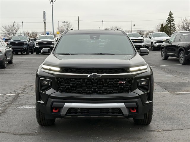 2026 Chevrolet Traverse Z71 photo 2