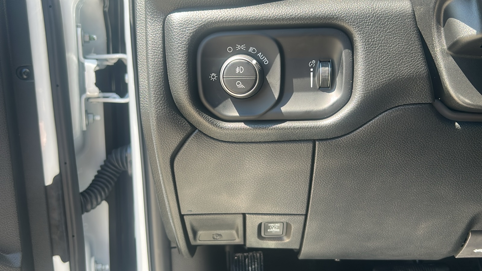2026 Ram 3500 Tradesman photo 15