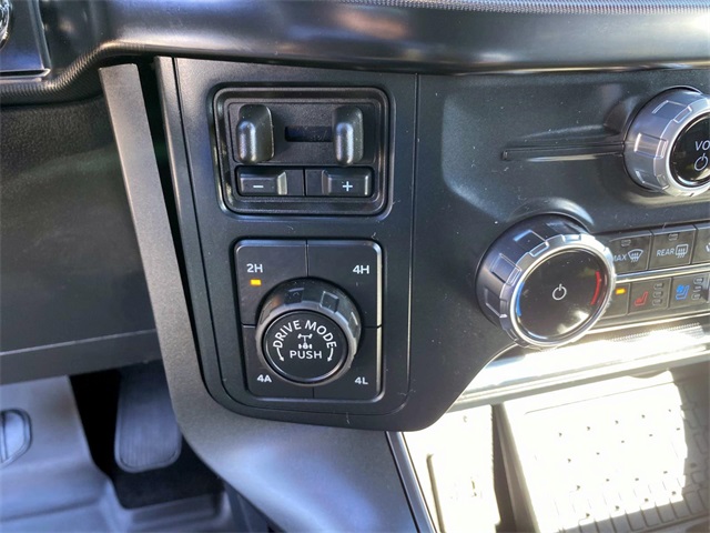 2024 Ford F-150 Lariat photo 17