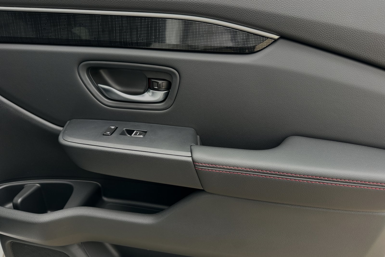 2025 Honda Pilot Black Edition photo 20