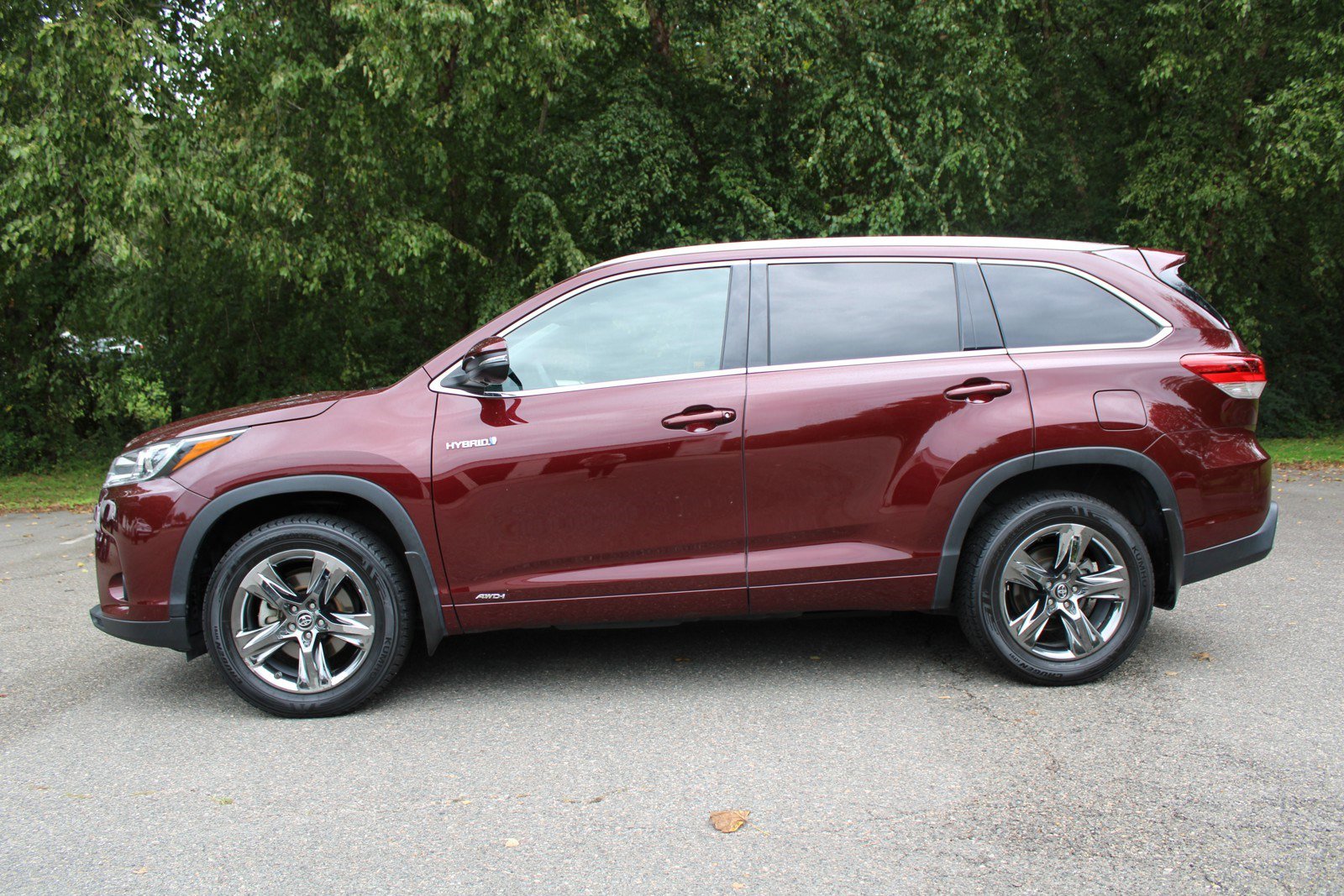 PreOwned 2018 Toyota Highlander Hybrid Limited Platinum Sport Utility