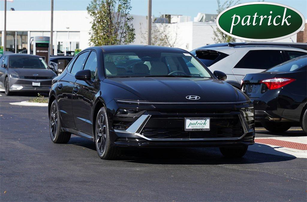 2025 Hyundai Sonata SEL's photo