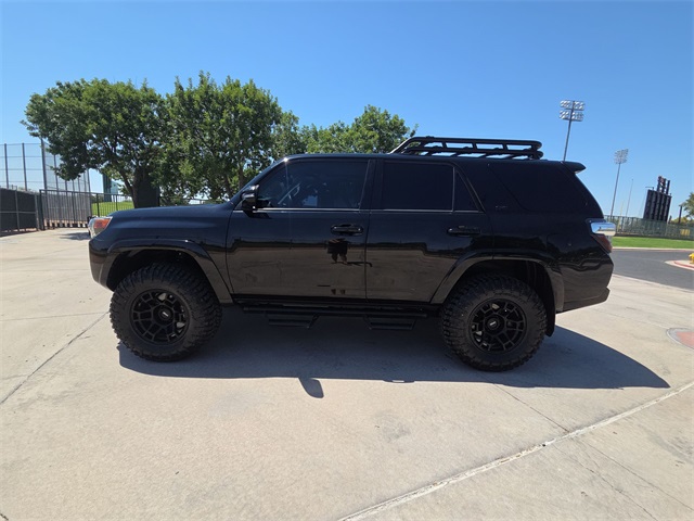 2021 Toyota 4Runner SR5 Premium photo 4