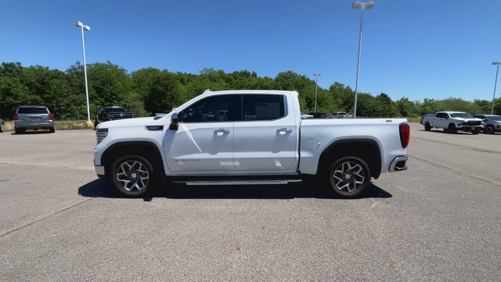 2023 Gmc Sierra 1500 SLT photo 2