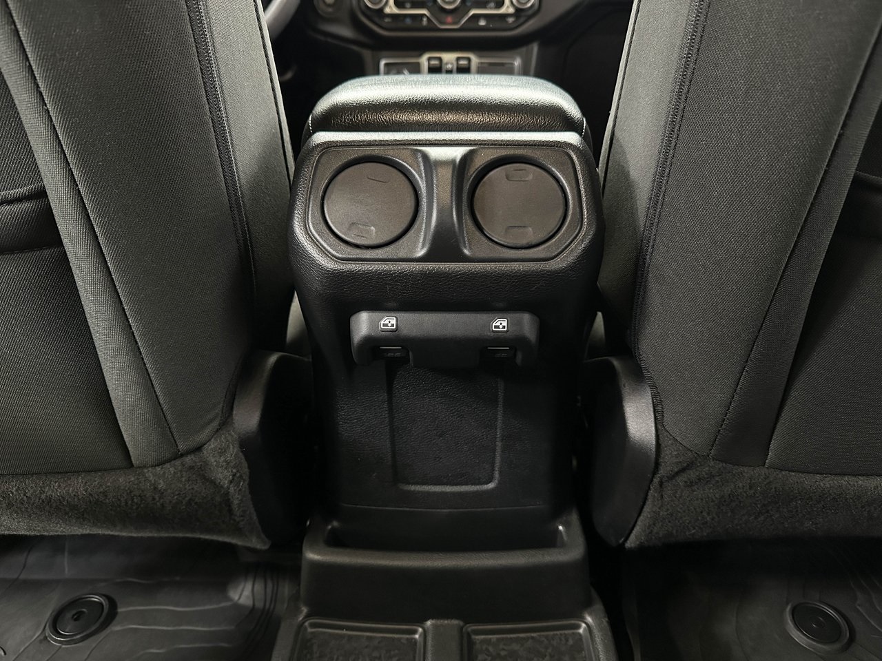 2023 Jeep Wrangler Base 4xe photo 18