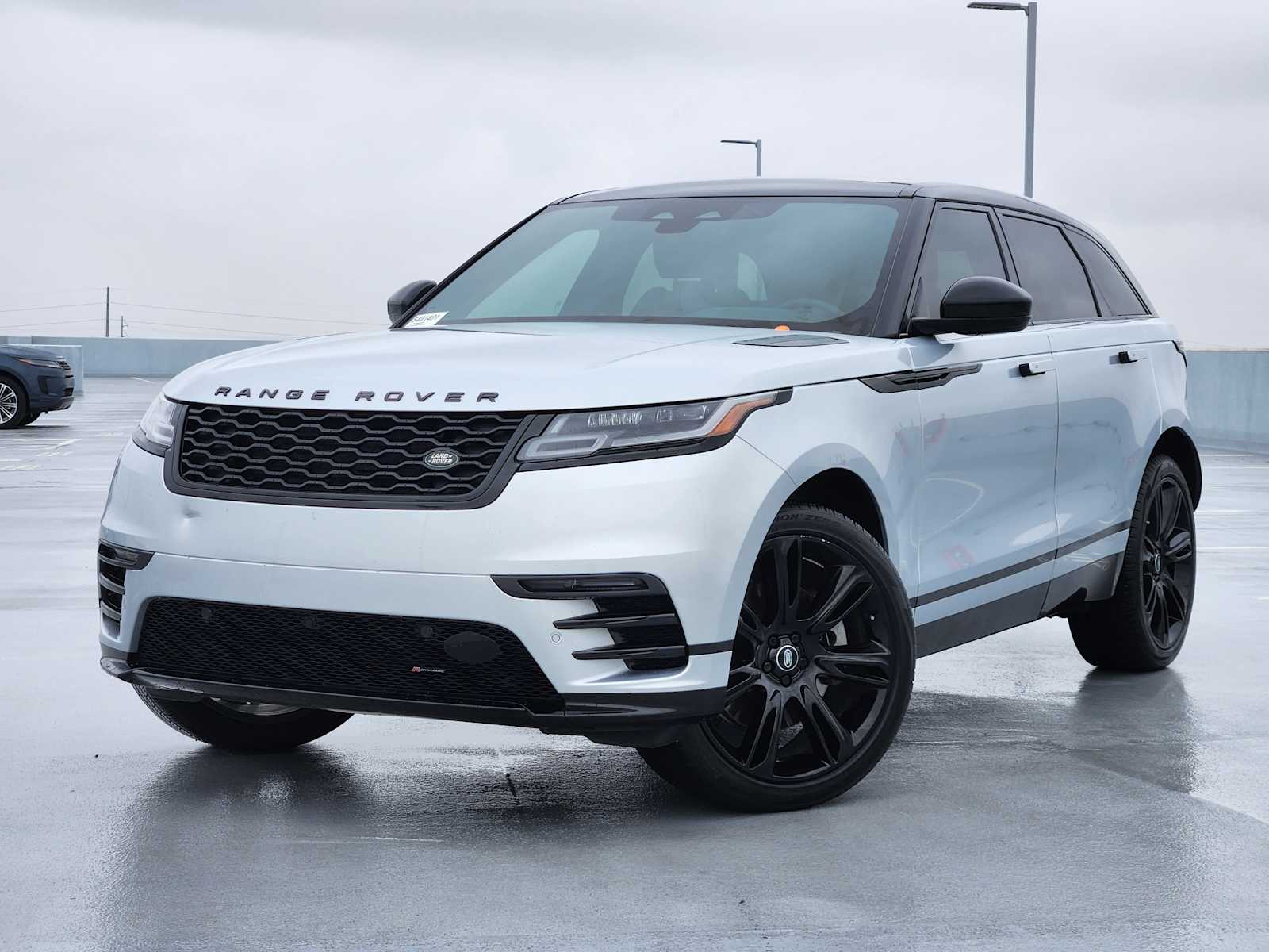 2023 Land Rover Range Rover Velar S's photo