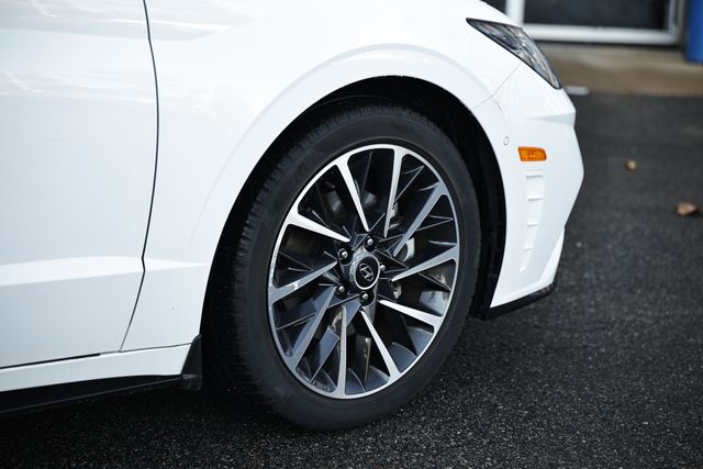 2023 Hyundai Sonata Limited photo 4