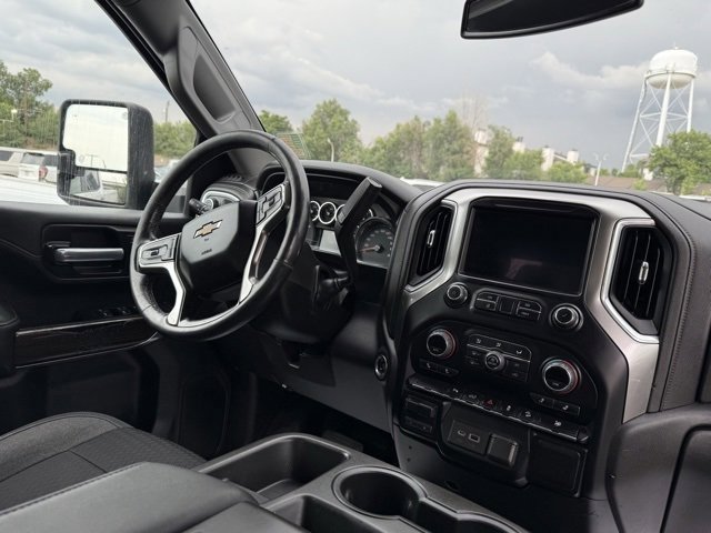 2021 Chevrolet Silverado 3500HD LT photo 8