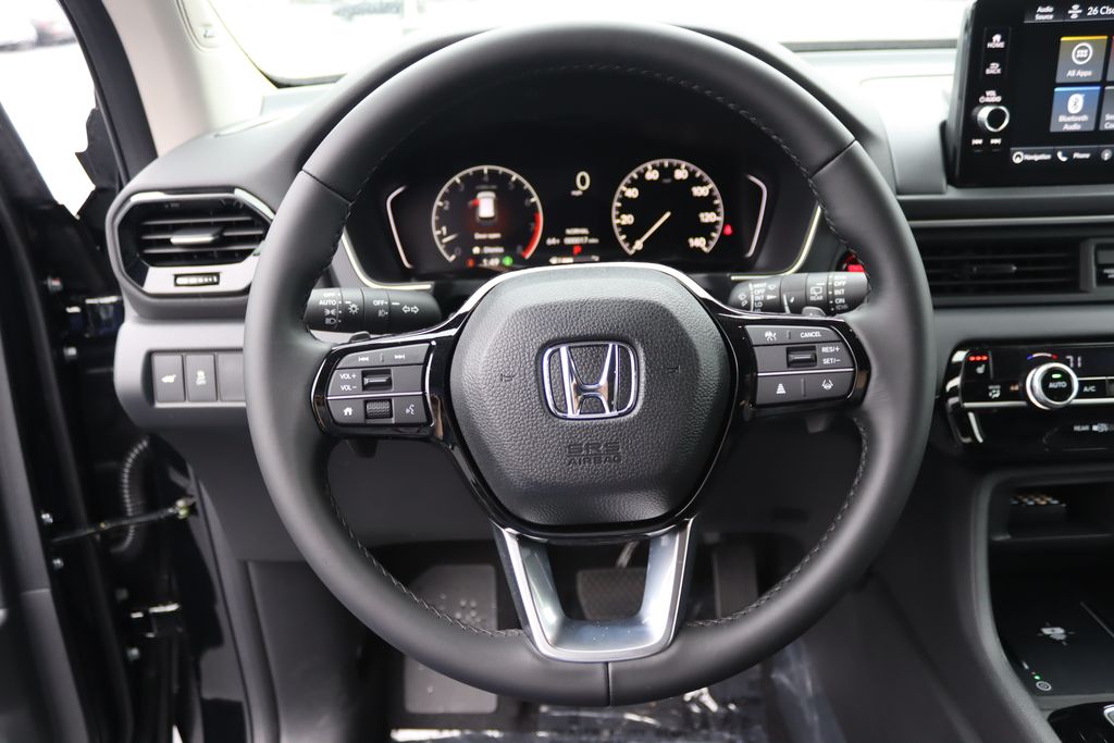 2025 Honda Pilot Touring photo 34