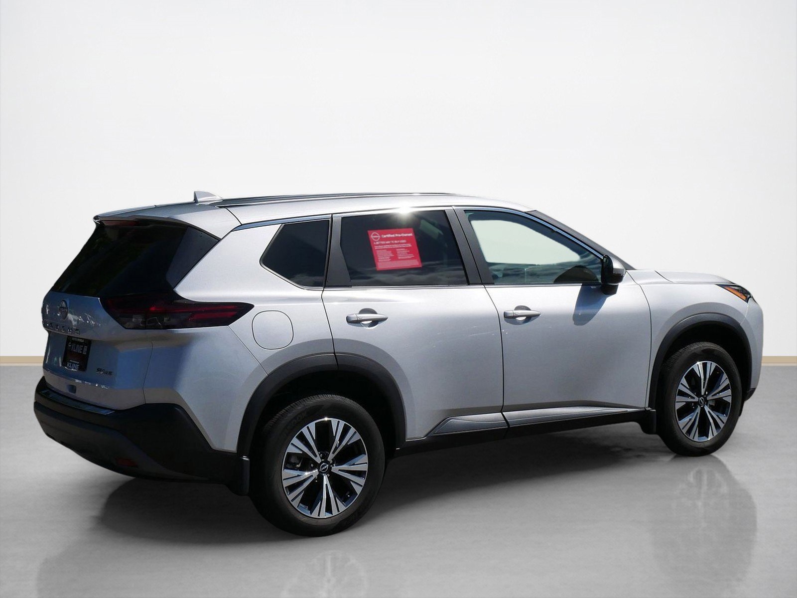 2023 Nissan Rogue SV photo 3