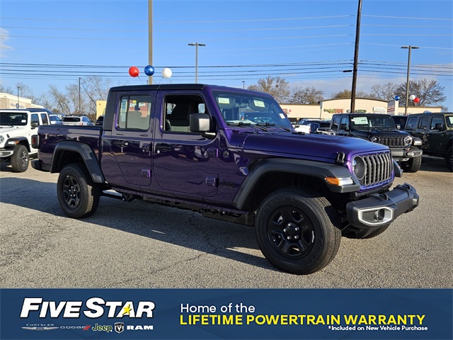 2026 Jeep Gladiator Sport's photo