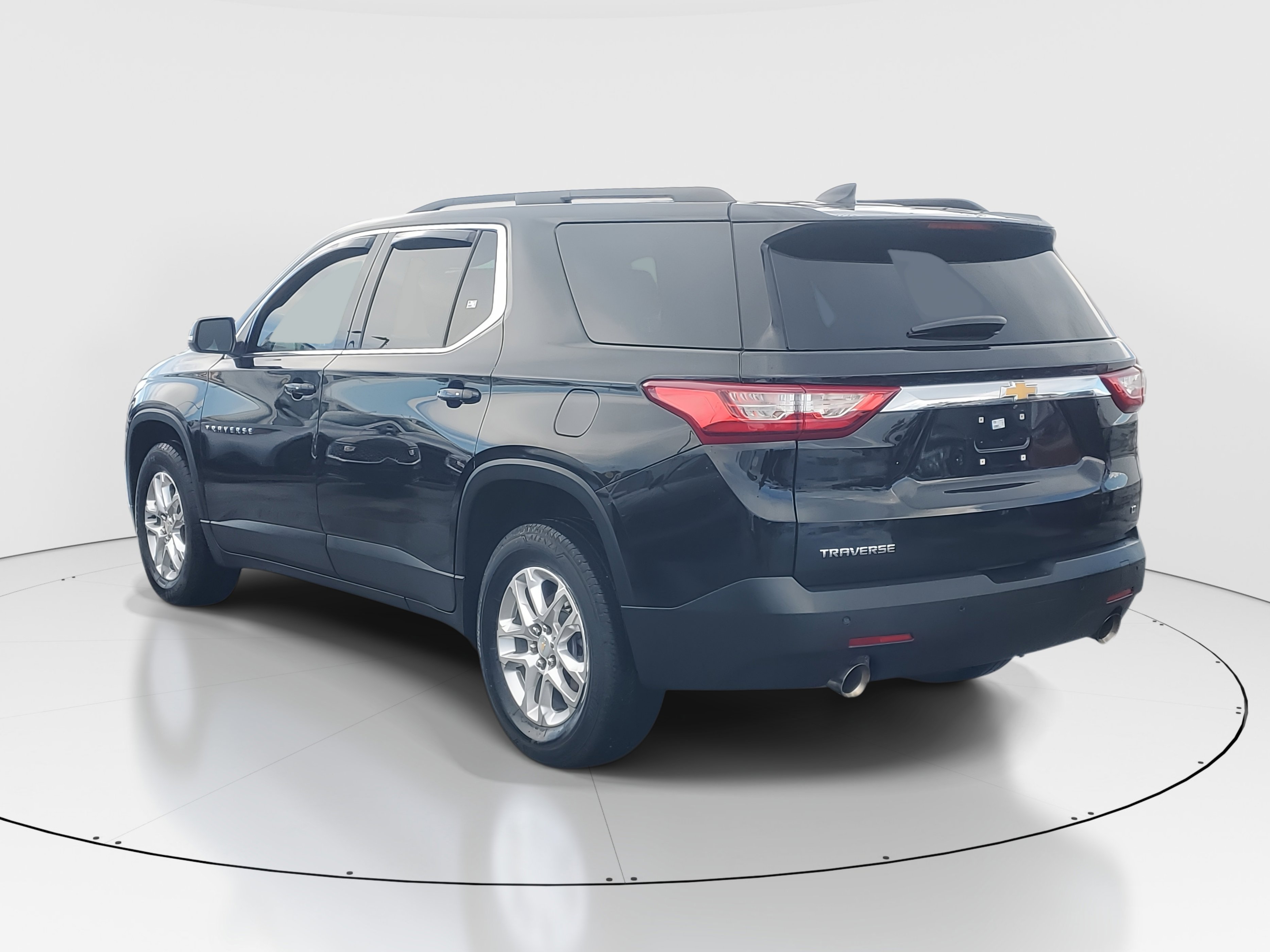 2021 Chevrolet Traverse Leather photo 5
