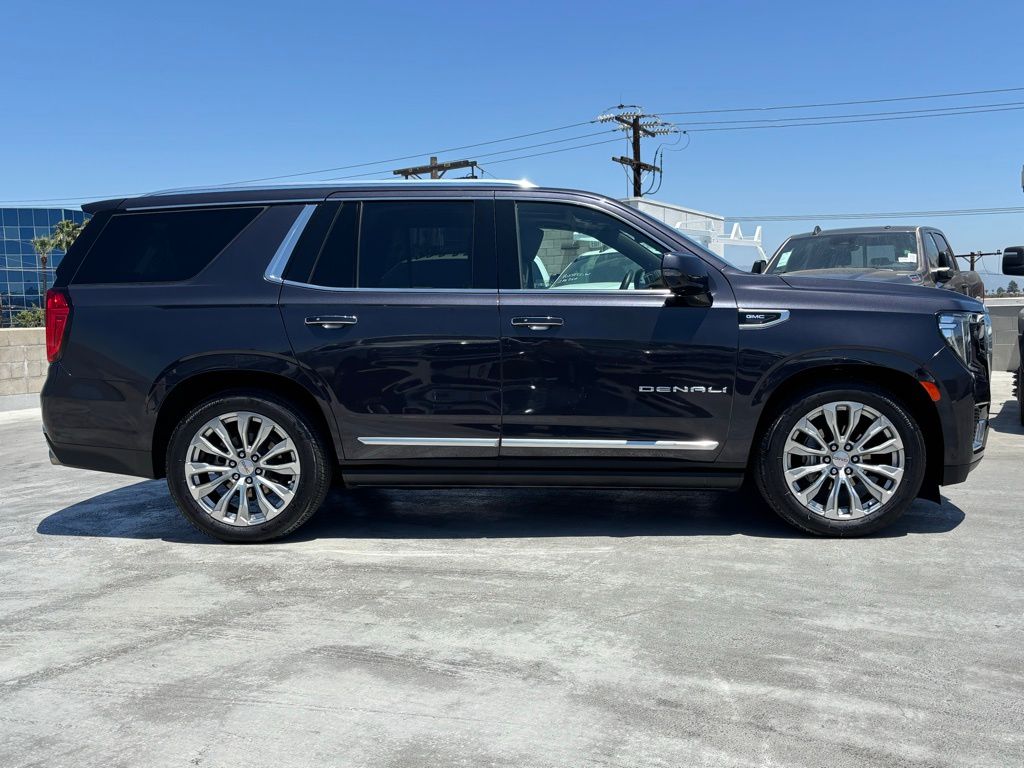 2024 Gmc Yukon Denali photo 2